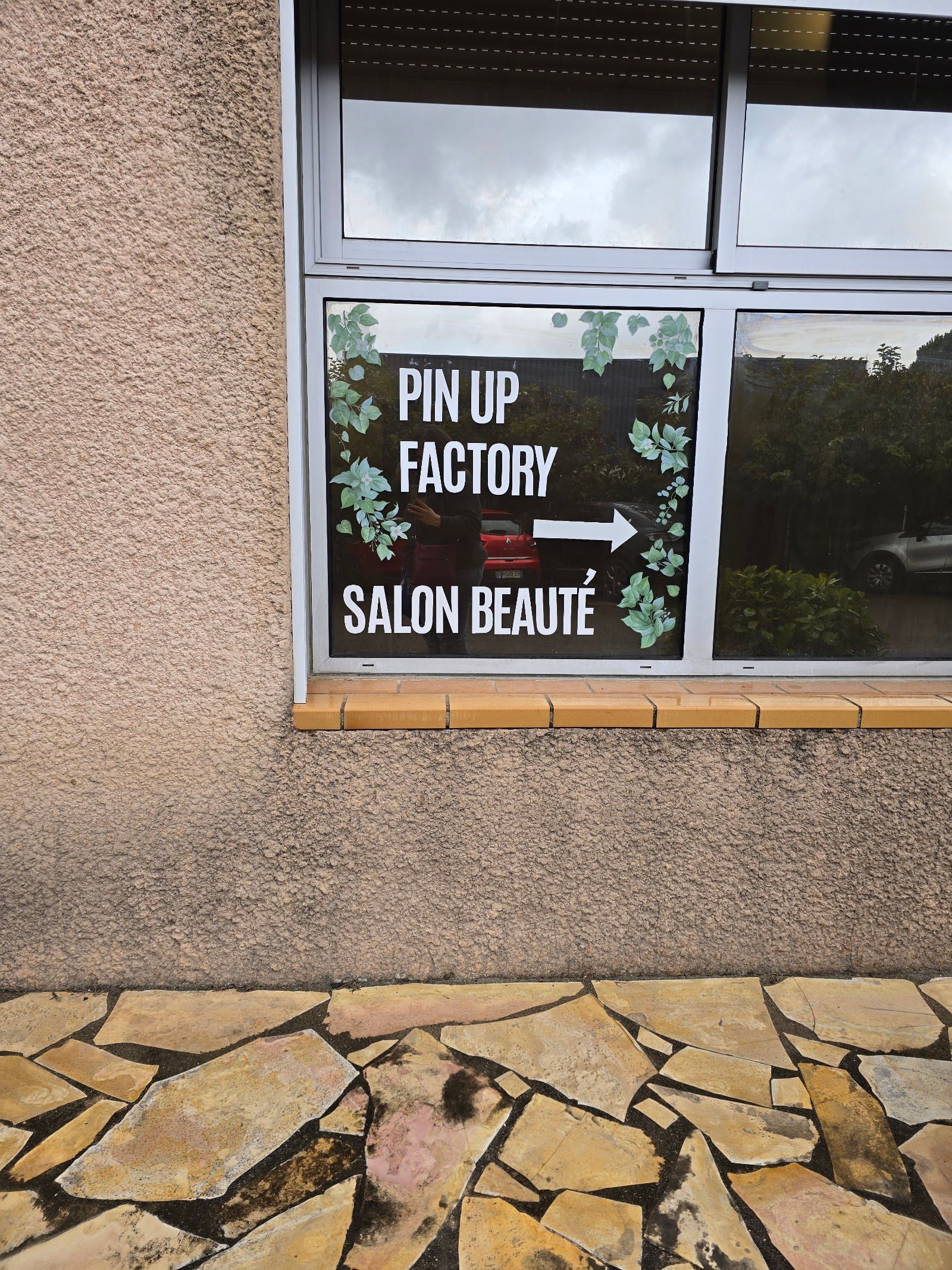 The Pin-up Factory — Jacou