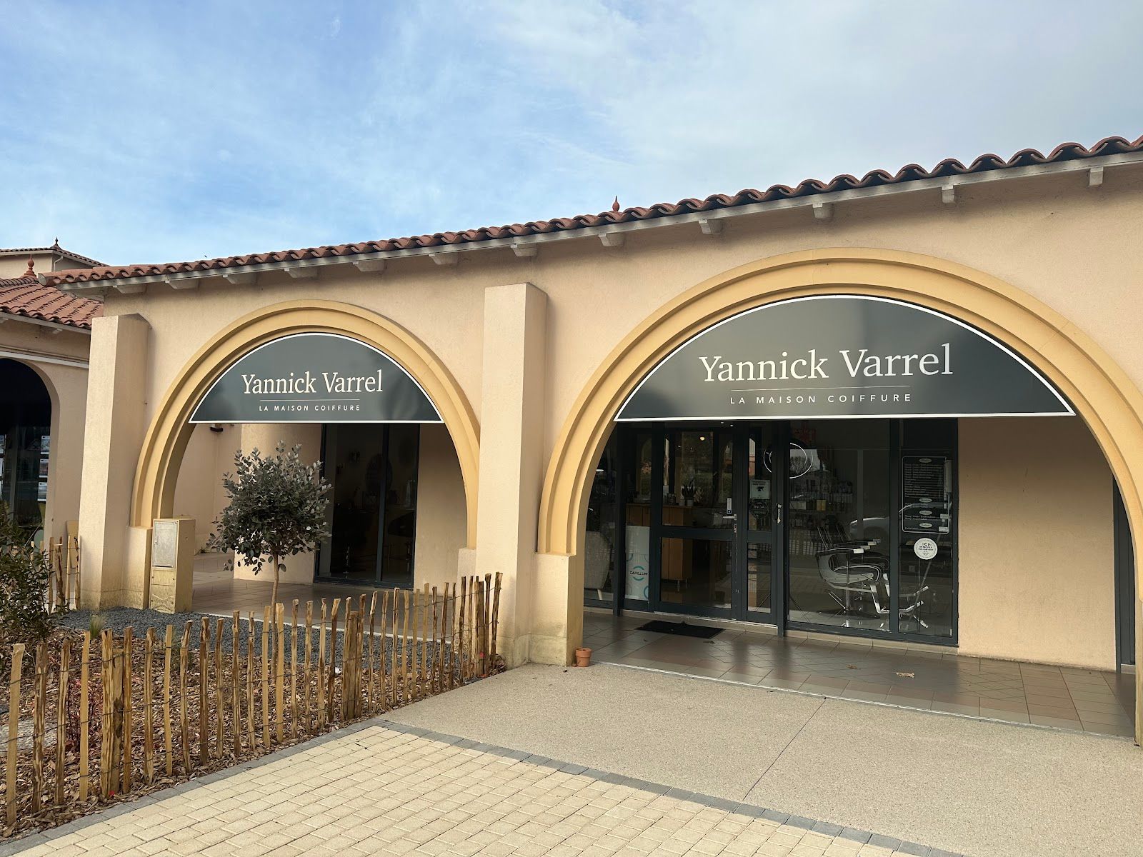 YANNICK VARREL ''La Maison Coiffure'' — Lattes
